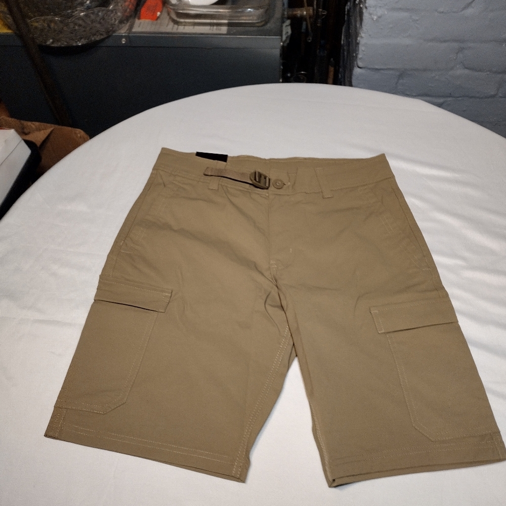 ZeroXposur Oak/Tan Ryder Belted Travel UPF50 Adjustable Waistband Shorts - Picture 8 of 14